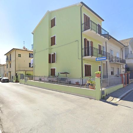 Casa Lilly Appartement Porto SantʼElpidio Buitenkant foto