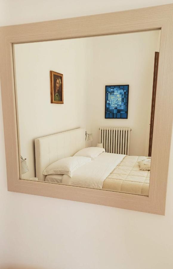 Casa Lilly Appartement Porto SantʼElpidio Buitenkant foto