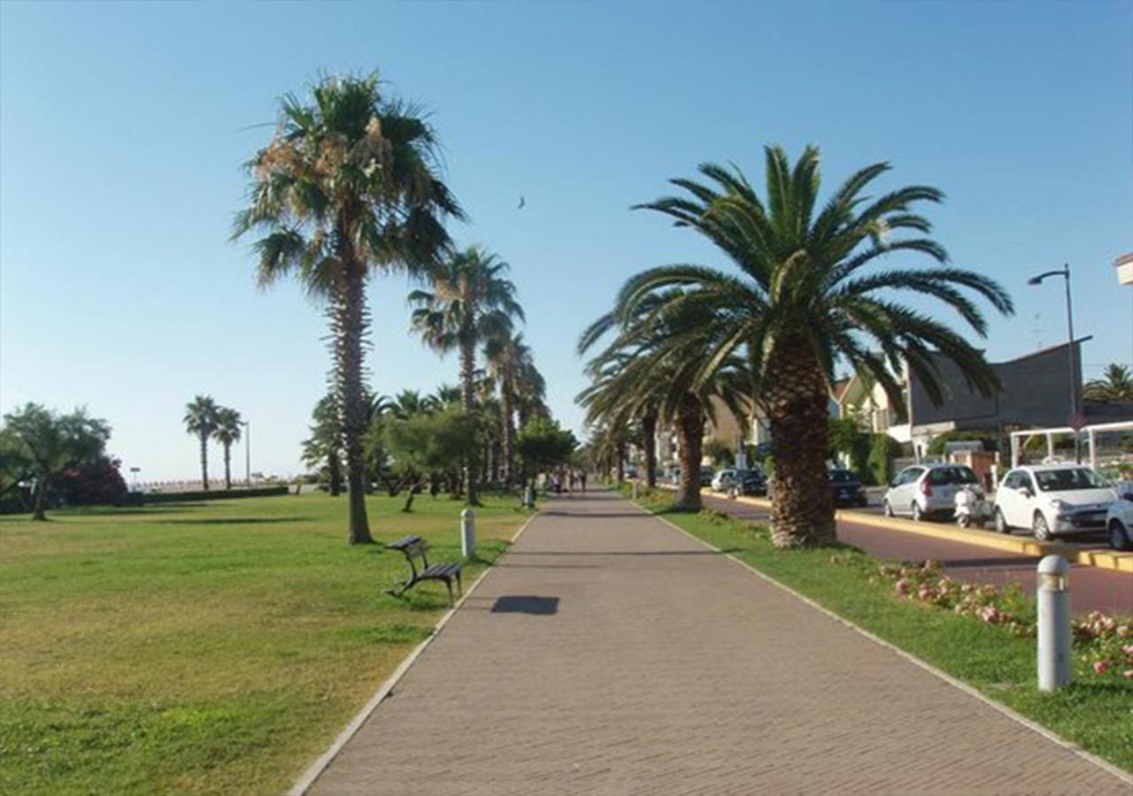 Casa Lilly Appartement Porto SantʼElpidio Buitenkant foto