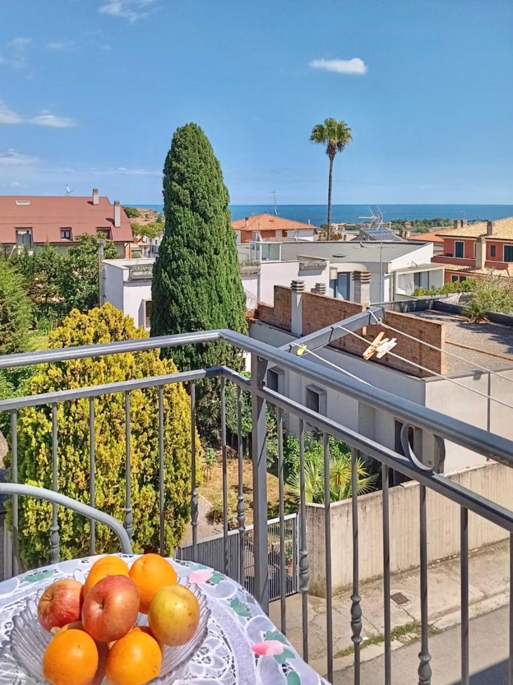 Casa Lilly Appartement Porto SantʼElpidio Buitenkant foto