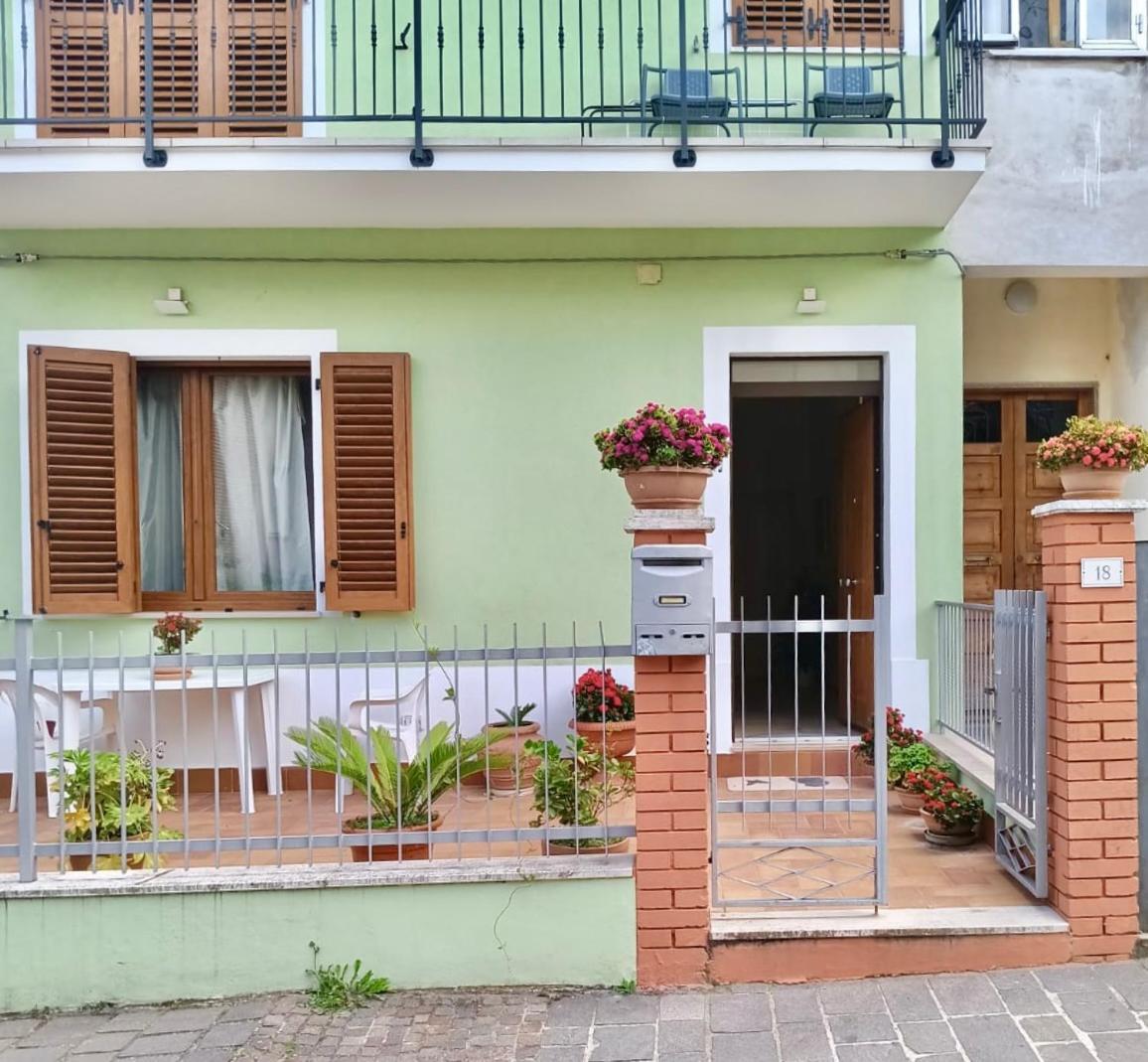 Casa Lilly Appartement Porto SantʼElpidio Buitenkant foto
